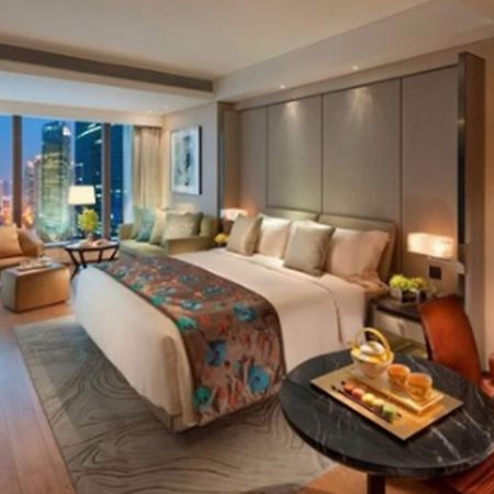 Mandarin Oriental Pudong, Shanghai Exterior photo
