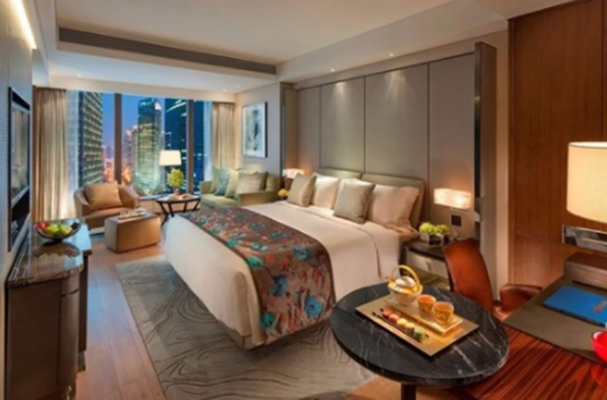 Mandarin Oriental Pudong, Shanghai Exterior photo