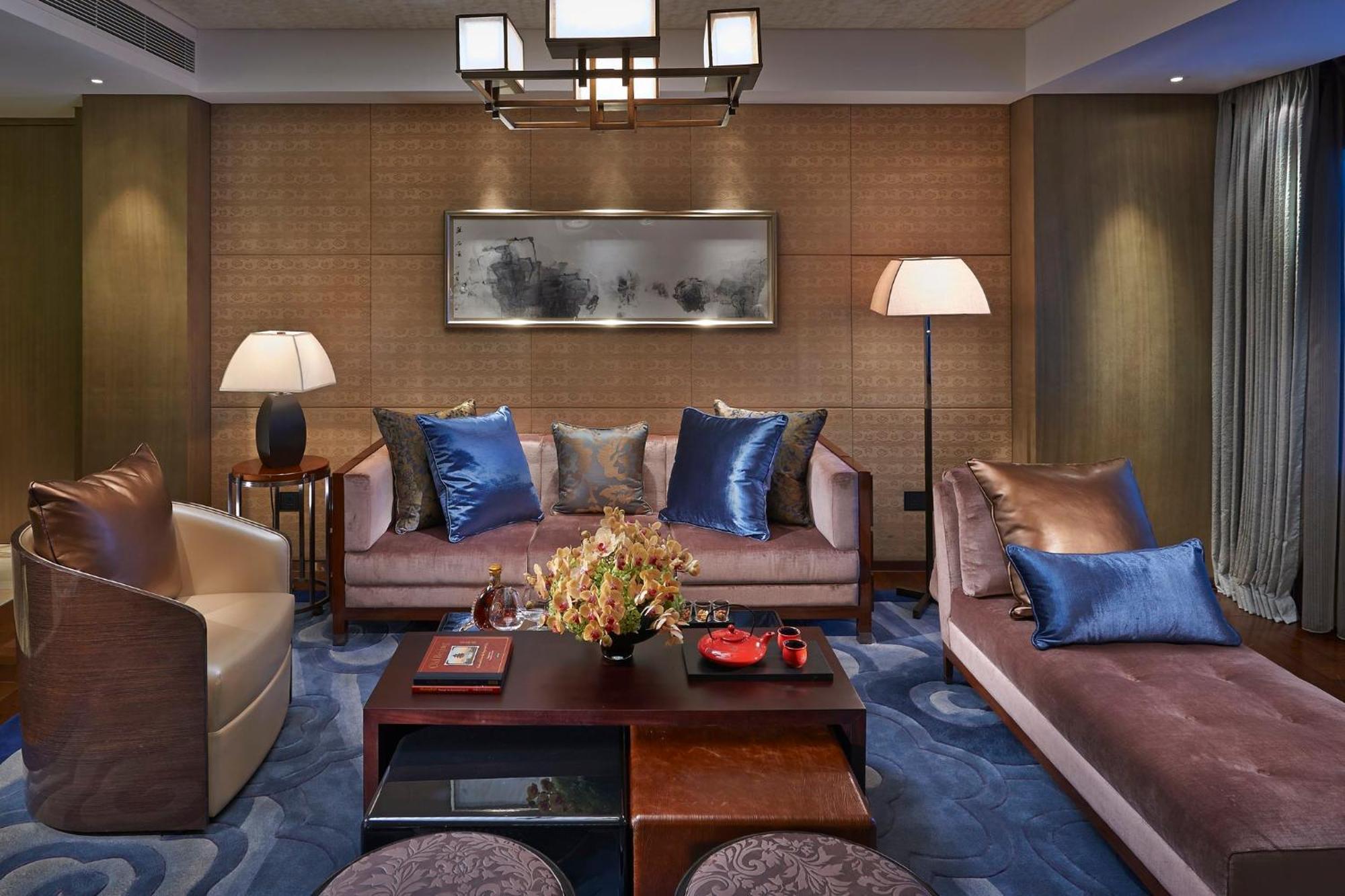 Mandarin Oriental Pudong, Shanghai Exterior photo