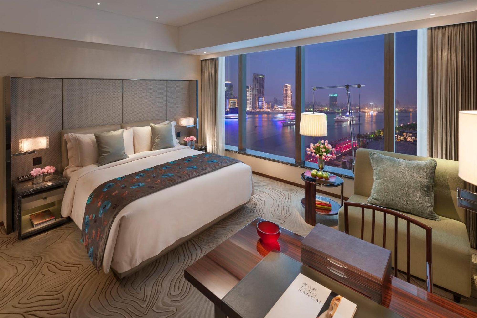 Mandarin Oriental Pudong, Shanghai Exterior photo
