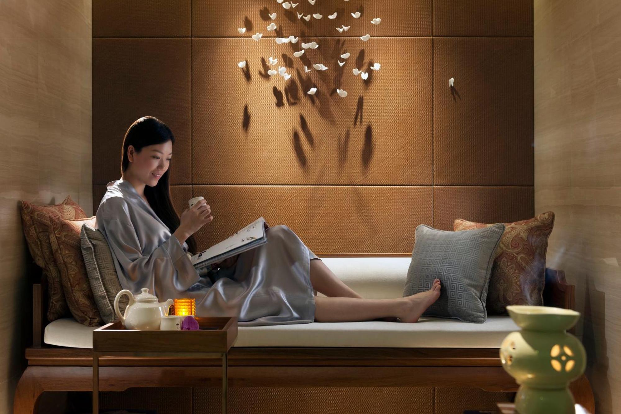 Mandarin Oriental Pudong, Shanghai Exterior photo