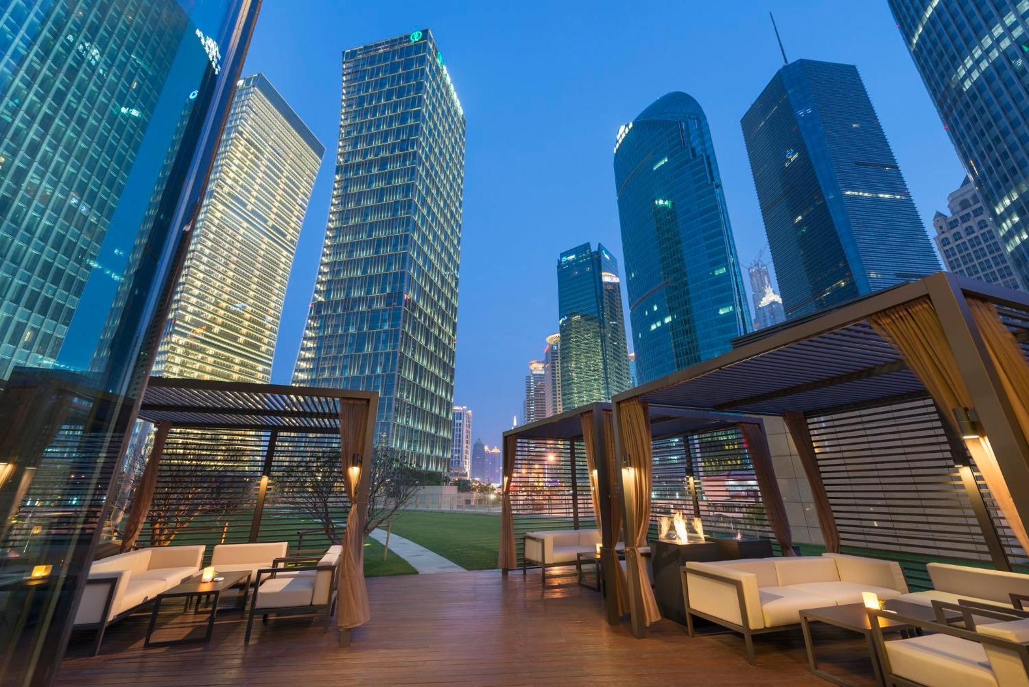 Mandarin Oriental Pudong, Shanghai Exterior photo