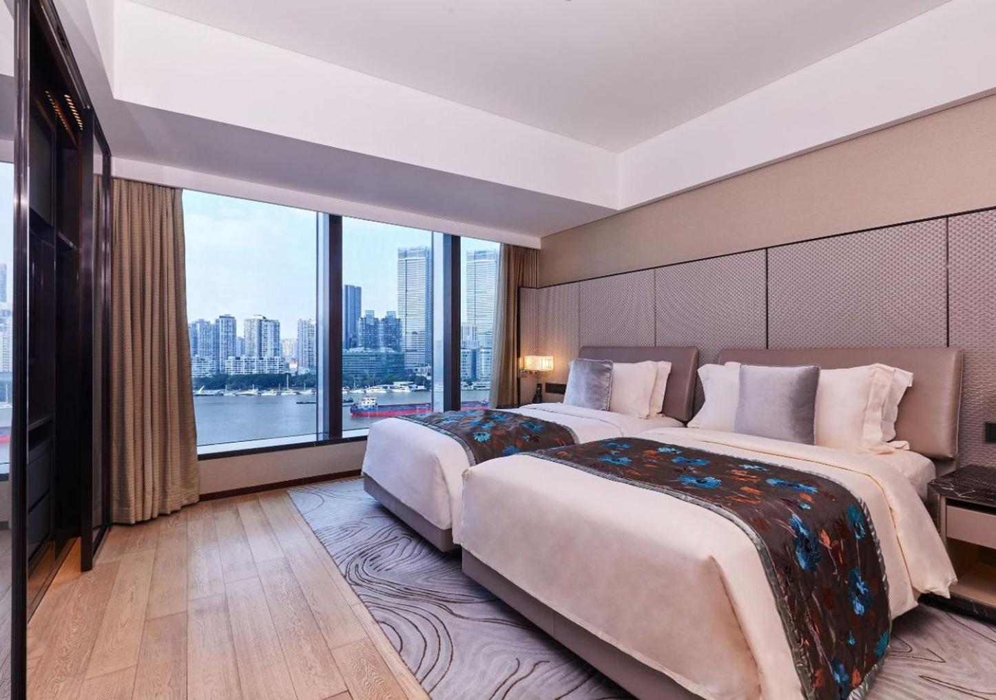Mandarin Oriental Pudong, Shanghai Exterior photo