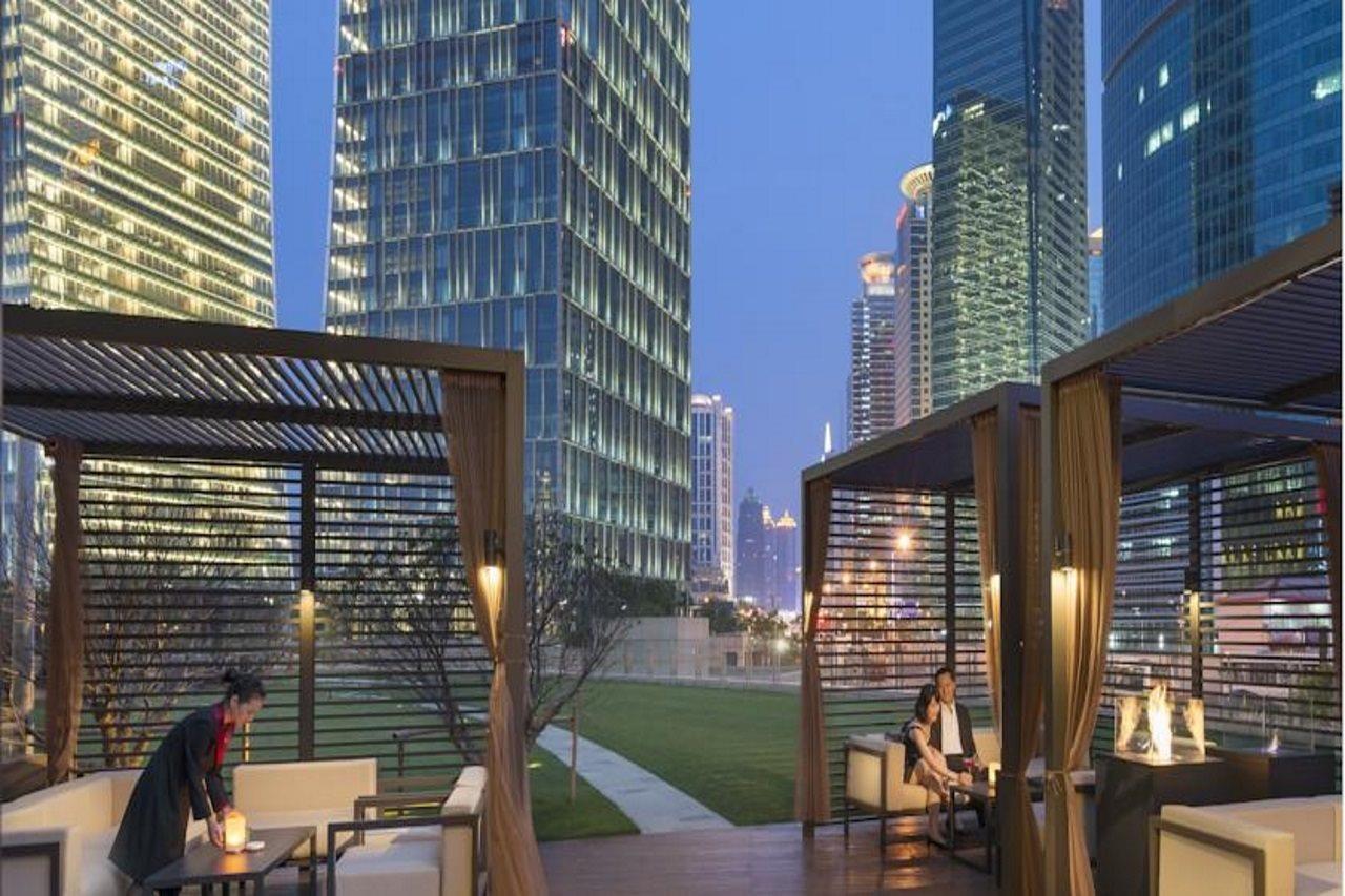 Mandarin Oriental Pudong, Shanghai Exterior photo